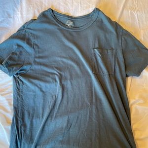 J Crew Men’s Garment Dyed Pocket Tee - Large - Blue
